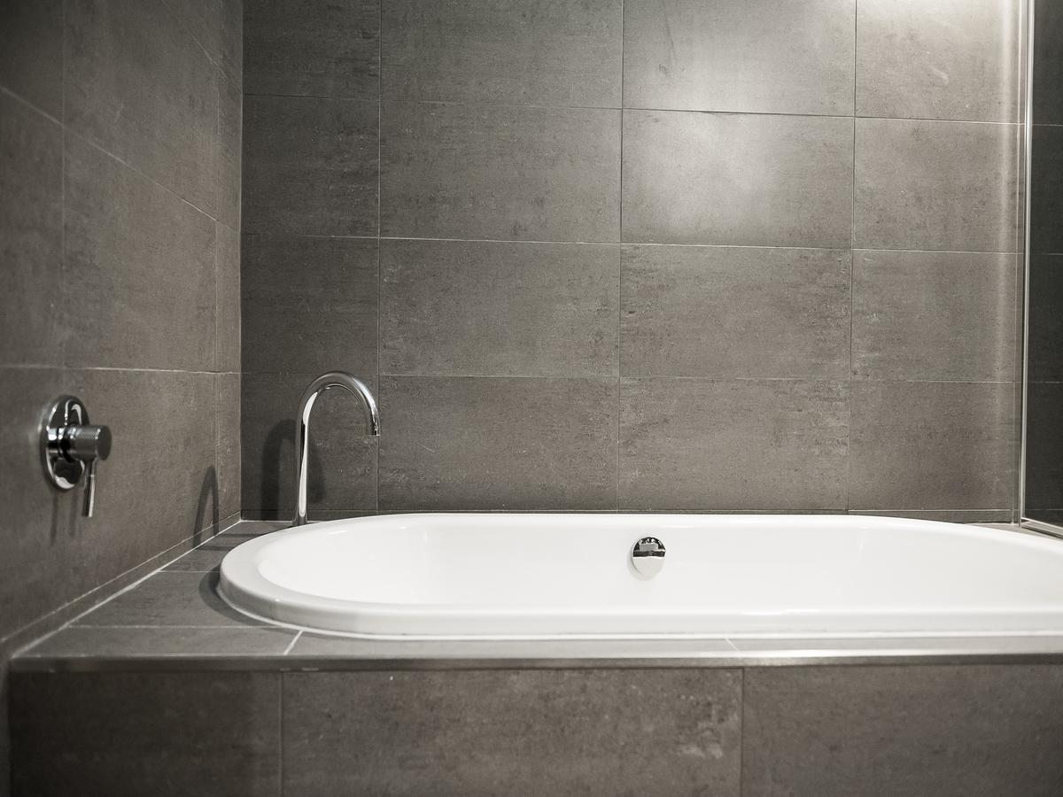Criterion Hotel Сейл Екстериор снимка